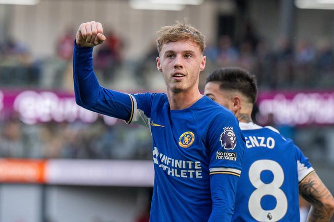 基恩谈阿诺德被嘘：红军球迷极力嘘一个本地孩子，还觉得很有风度（基恩评阿诺德遭嘘：利物浦球迷狂嘘自家本土小将，却自以为有风度）