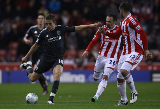 劳塔罗本赛季34次射门意甲第三，6次错失绝佳机会数意甲第二（劳塔罗本季34次射门列意甲第3，6次错失良机居第2）