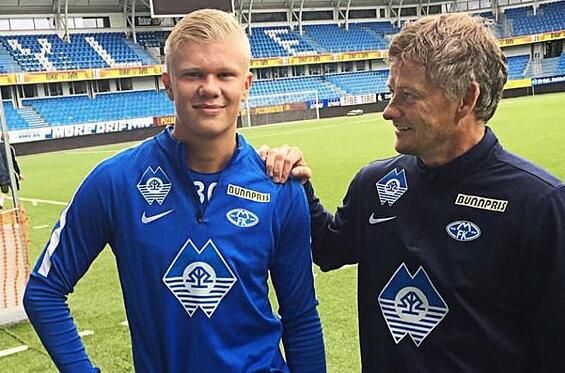 德天空：凯恩没考虑明夏离队，他希望在拜仁至少待到2027年