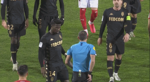 英超球员专访：凯恩谈状态与目标,