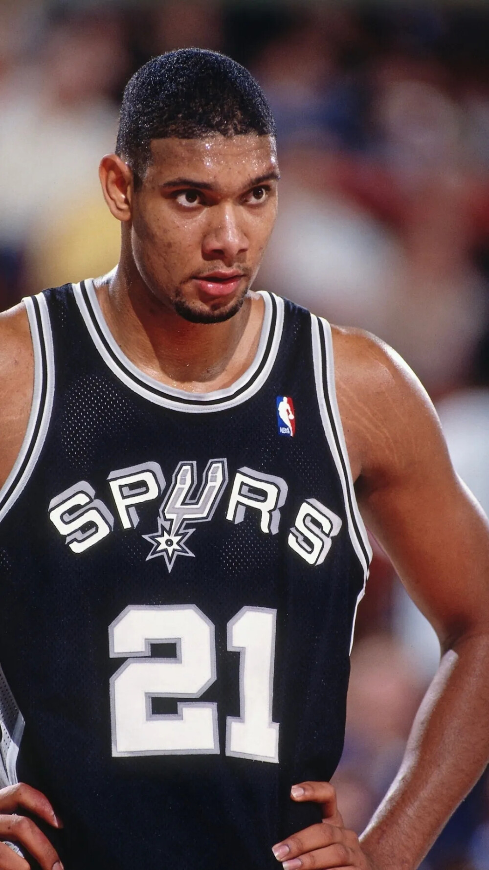 萨林杰真不行了？广东“三王炸”验货成功，朱芳雨被迫更换大外援（萨林杰状态堪忧？广东“三王炸”试验成功，朱芳雨不得不更换大外援）