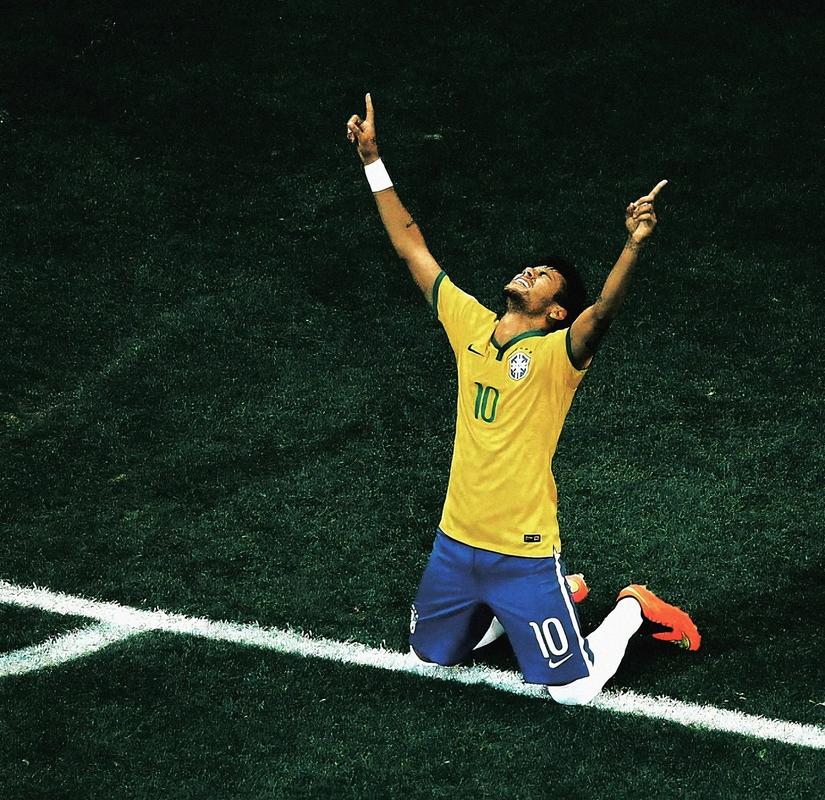 球星连续命中高难度投篮