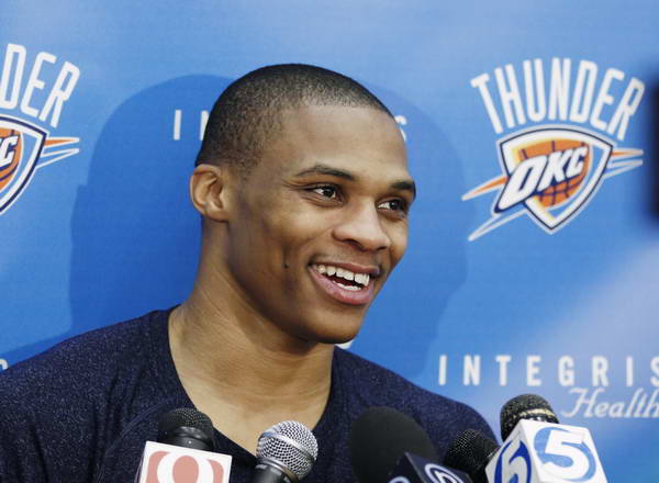 德国U21大名单：17岁卡尔入选，比朔夫、阿尔扬-伊布在列（德国U21公布大名单：17岁卡尔入围，比朔夫、阿尔扬-伊布在内）